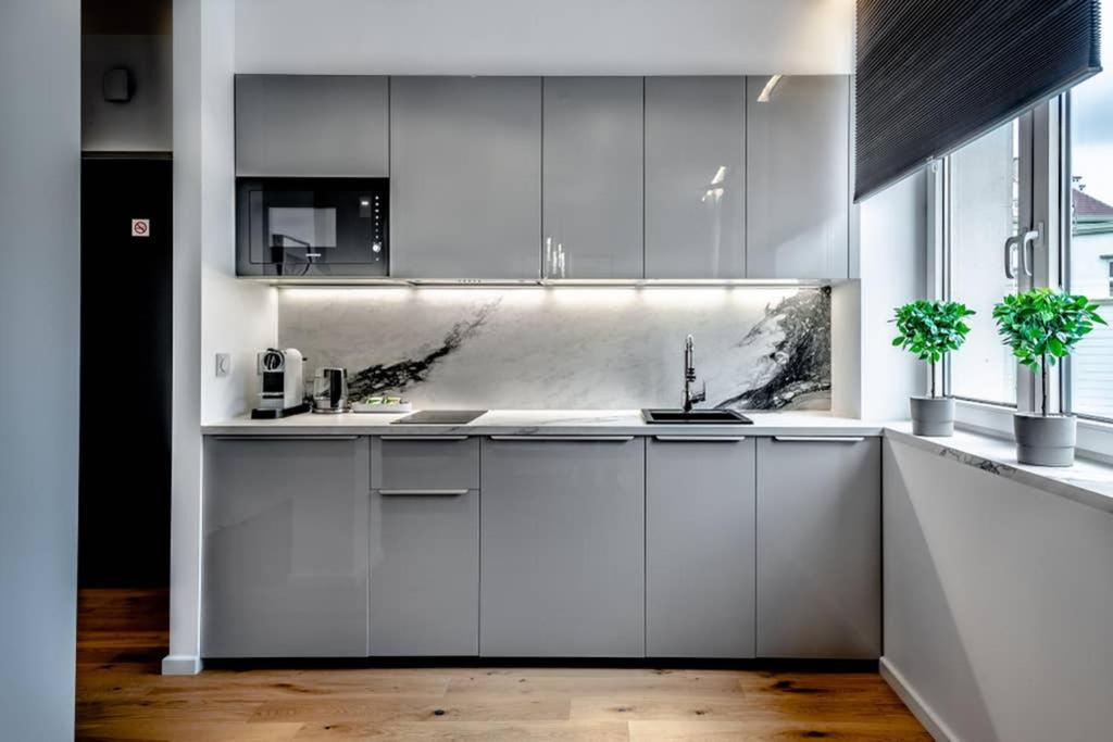 Koszykowa Suite - Apartament W Centrum Warszawy! Warszawa Eksteriør billede